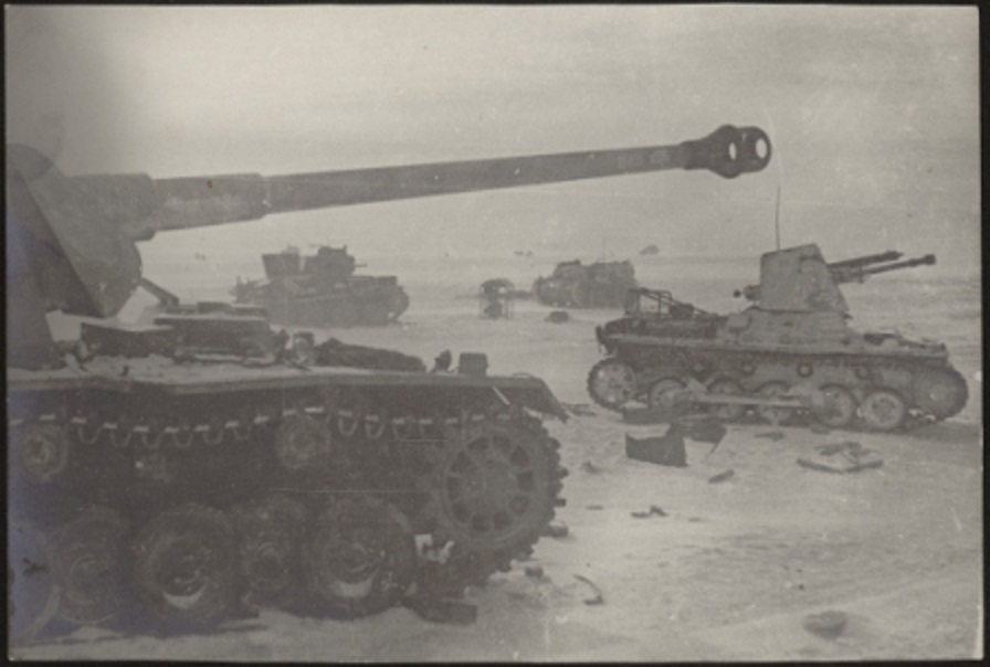 ?азбитая техника противника