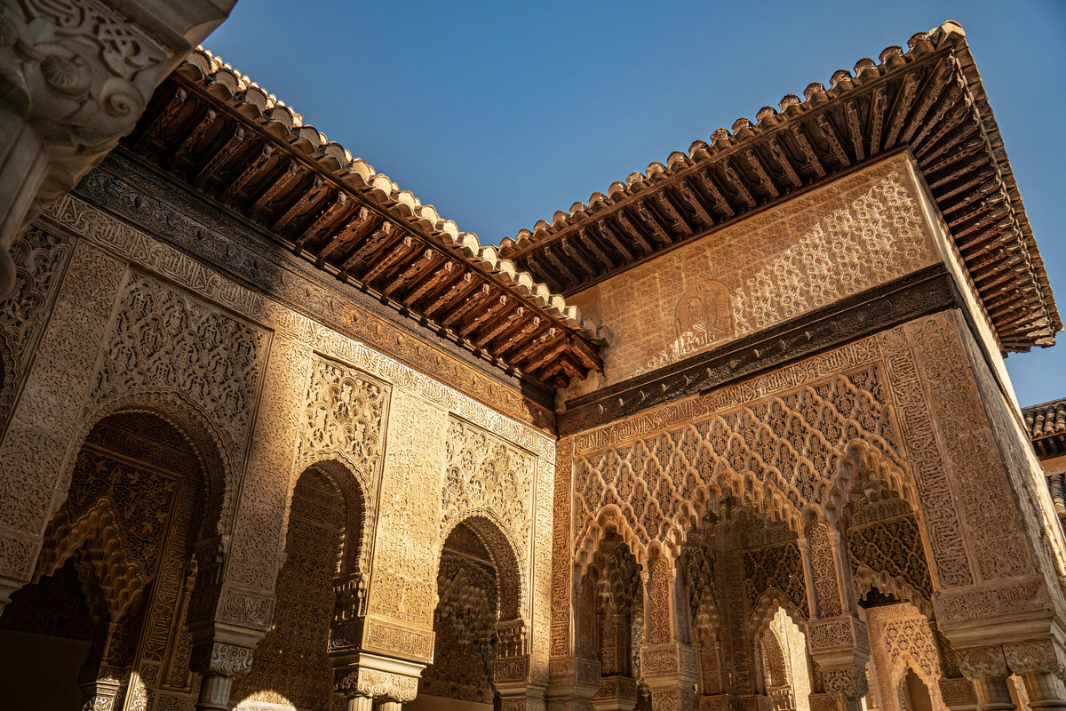  Nasrid
							Palaces