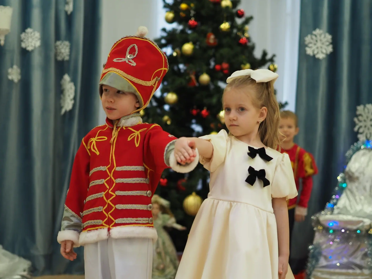 23fa83b6-71f0-41c9-ae2c-8cba699f2984