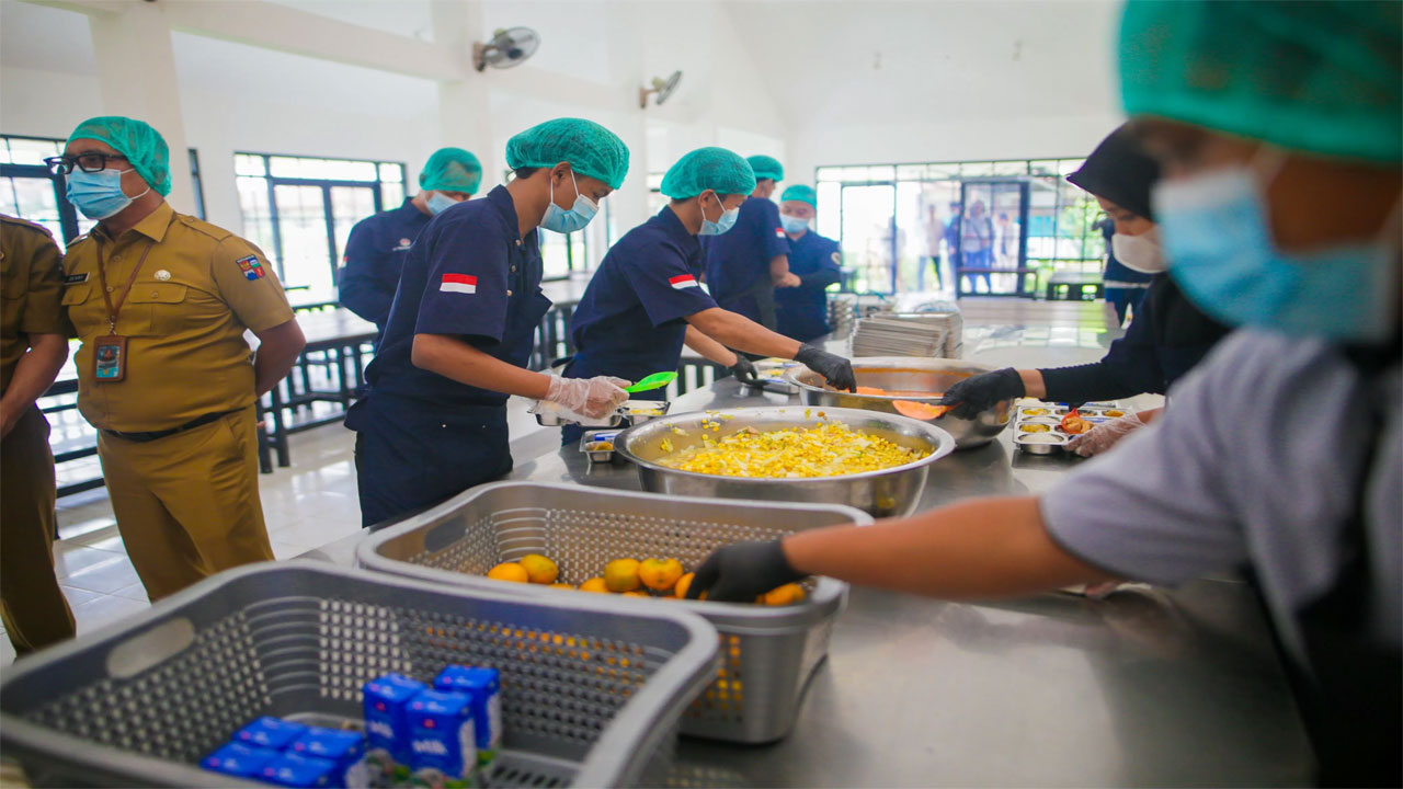214 Orang Keracunan Makanan Bergizi