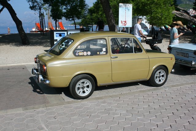  FIAT 850 Special - Page 3 IMG-0084