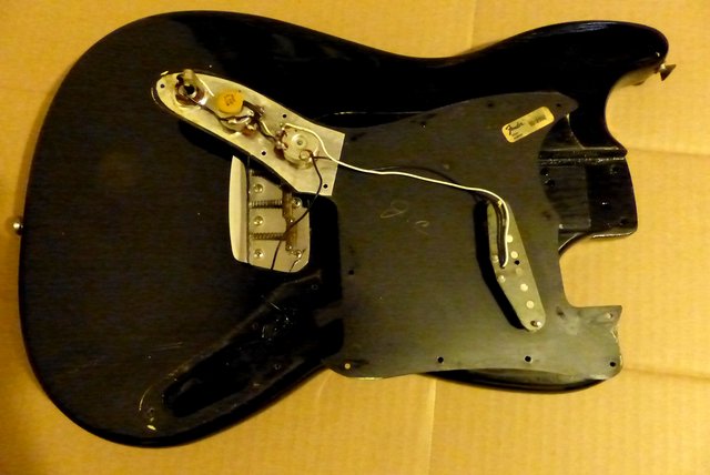 NVFGD: 1978 Musicmaster - OffsetGuitars.com