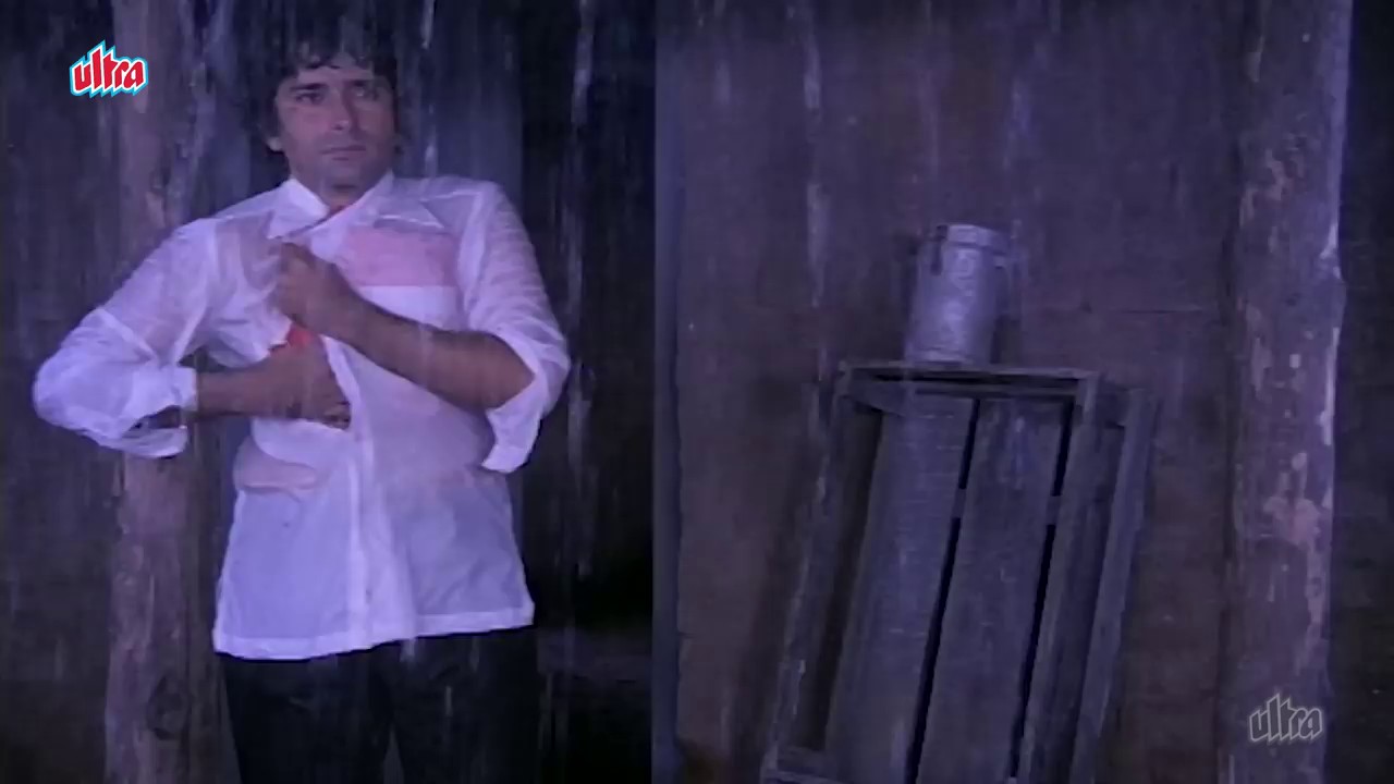 Immaan-Dharam-1977-WEBRip-Hindi-720p-x264-AVC-AAC-2-0-mkv-0003