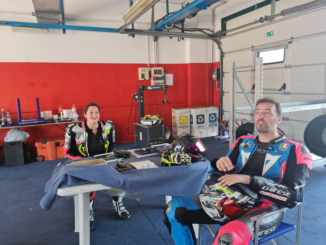 5BB7E32C-BD72-45E3-B951-EBA9BA7BBC4E