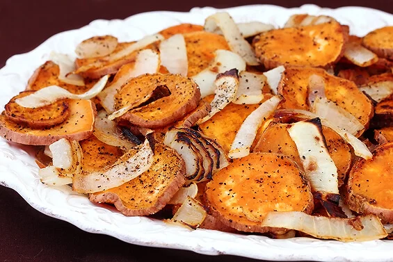 Oven roasted Potatoes and Onions