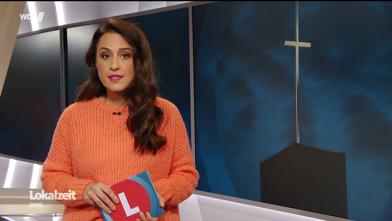 Nina Moghaddam WDR Lokalzeit OWL 11 03 2026 122X Caps 28