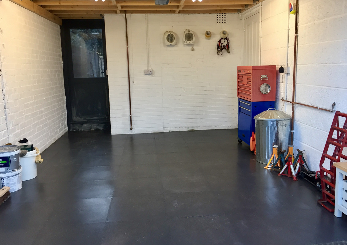 EDAD5674-FB4A-498E-A972-9E2EFE3FAE60