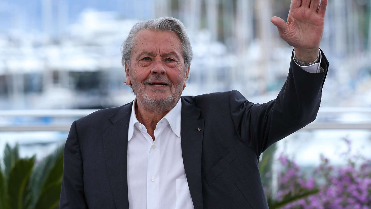35368942-alain-delon-bei-den-filmfestspi