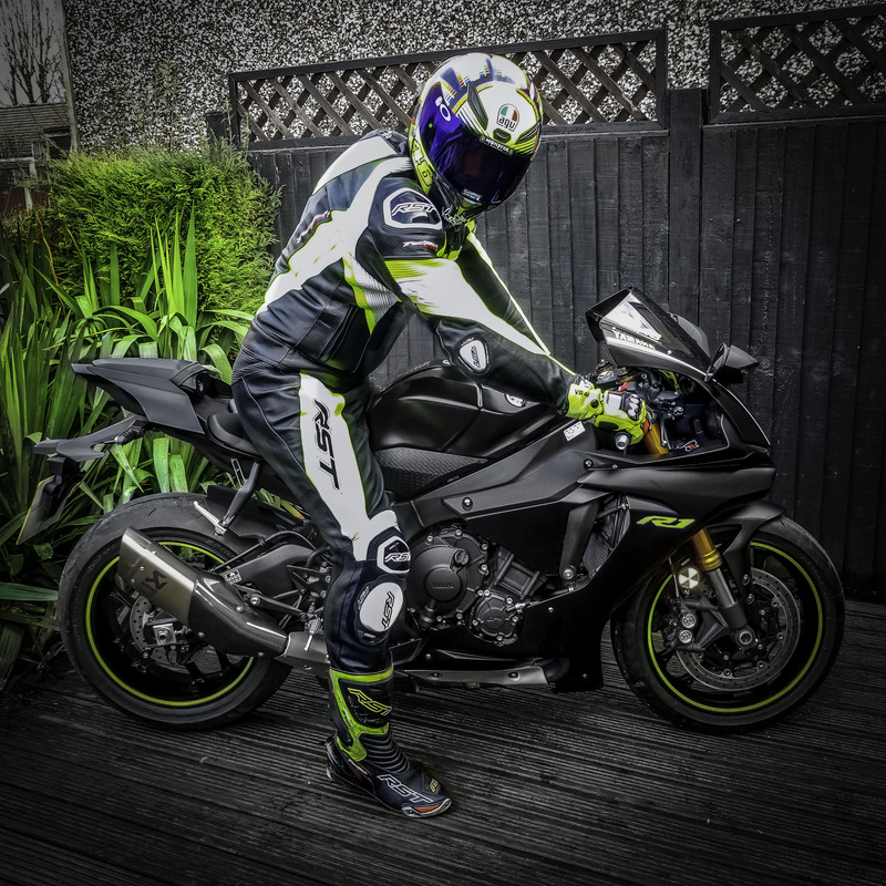 7D171C2B-D5B7-41E5-91E0-98A51A207A30