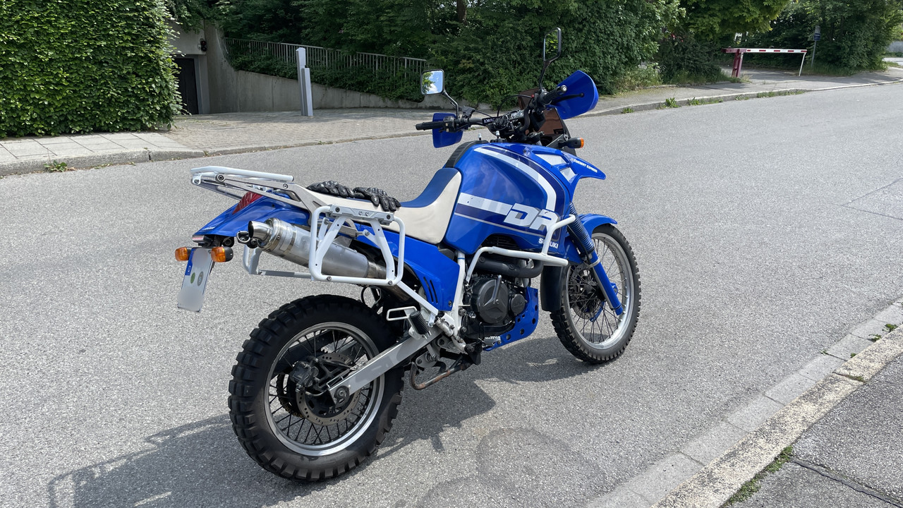 45F1F5F1-B924-452E-A6D0-C74EDBD05E33