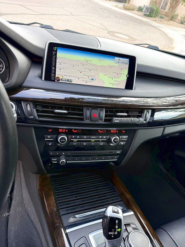 Vehicle thumbnail 10