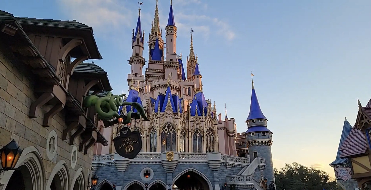 3A2D3D73-4FAB-4421-AB10-9D80C9D3C1D2