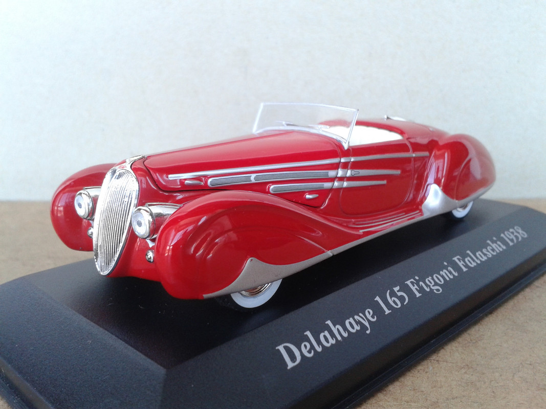 1938 Delahaye 165 Cabriolet Figoni & Falaschi (Ixo-Altaya) (2)