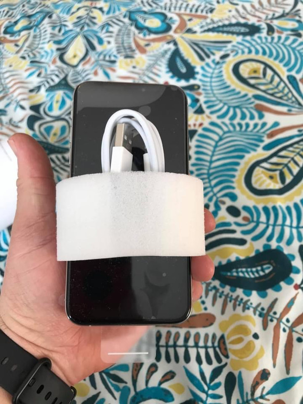 F10F9057-4879-4E8F-AE0E-BDD6CE6087E0