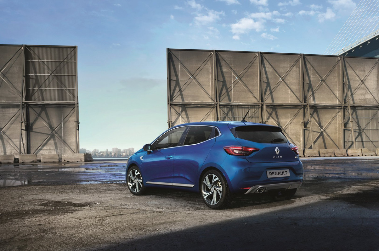 2019 Renault Clio (22)