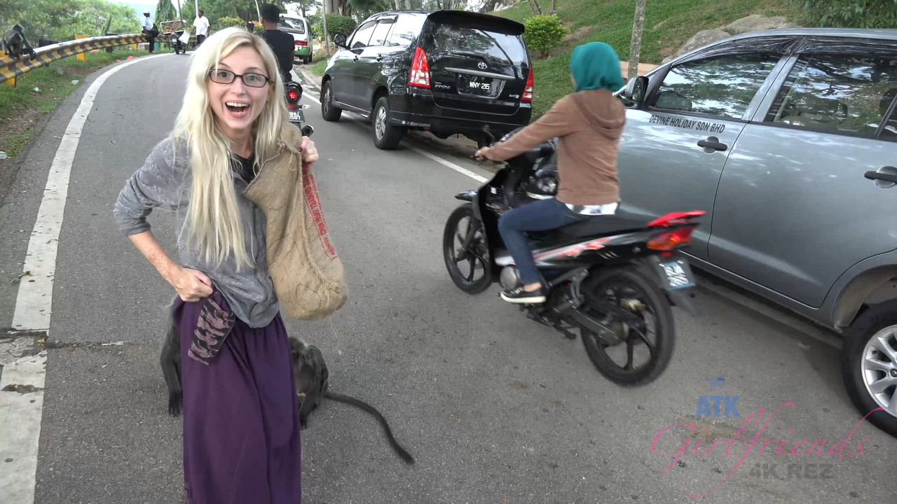 PP - 47KG!rlfr!3nd$ -  0116174K.mp4_snapshot_09.22.695