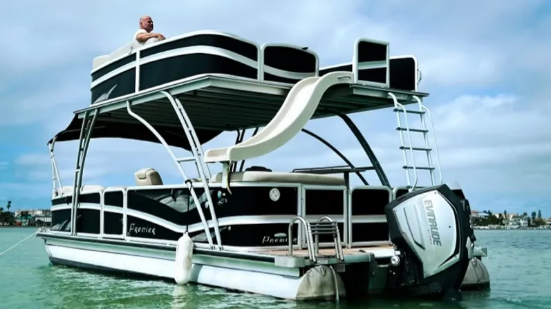 Pontoon Boat