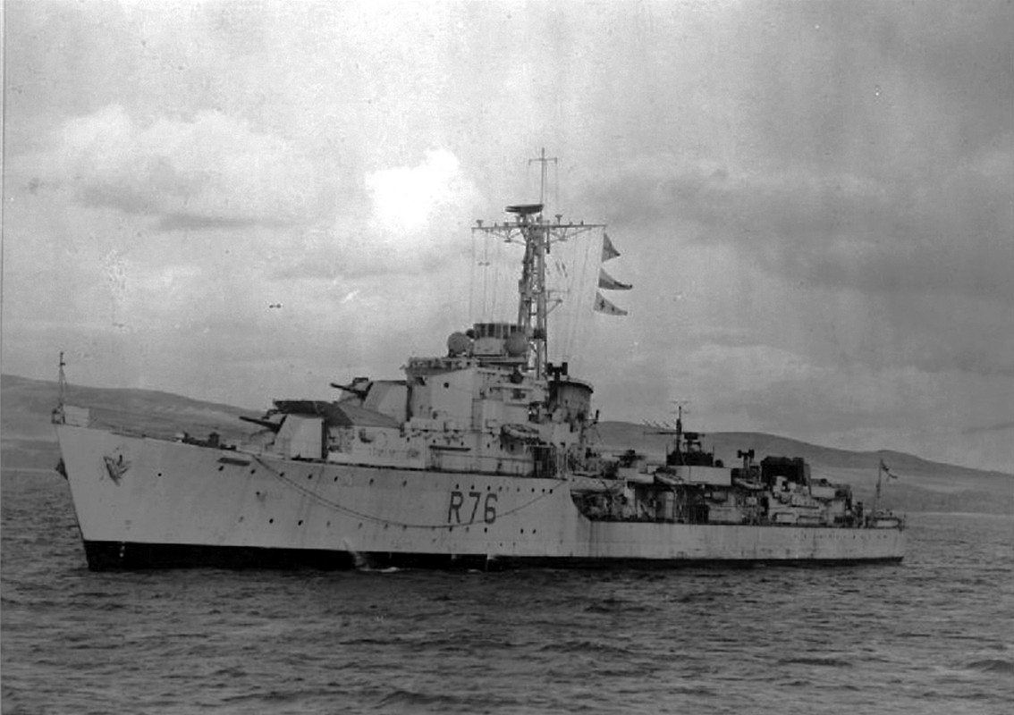 HMS Consort (R.76), 1945