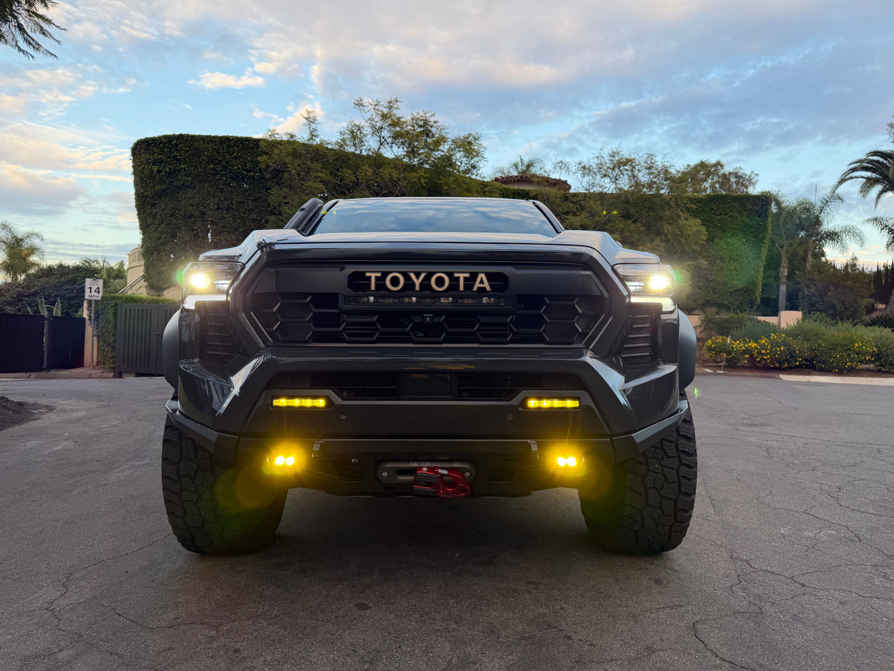 Vehicle thumbnail 9