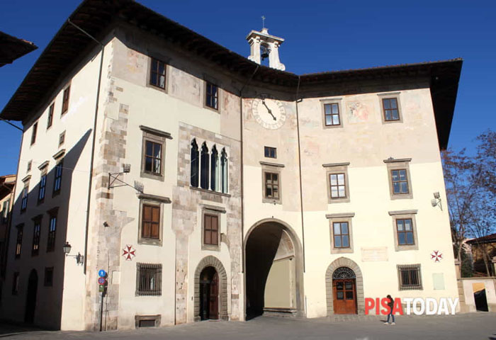 Palazzo-dell-Orologio-2