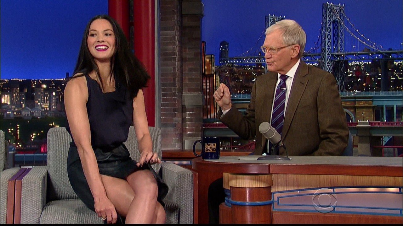 olivia-munn-thigh-show-spectacular-letterman-dec-10-2014-20
