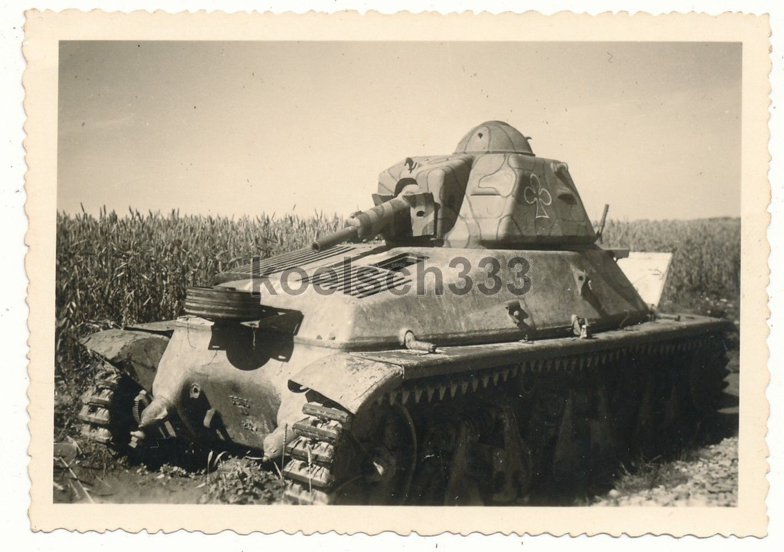 Foto französischer Char Hotchkiss Panzer ! Wehrmacht Beute ! Cam