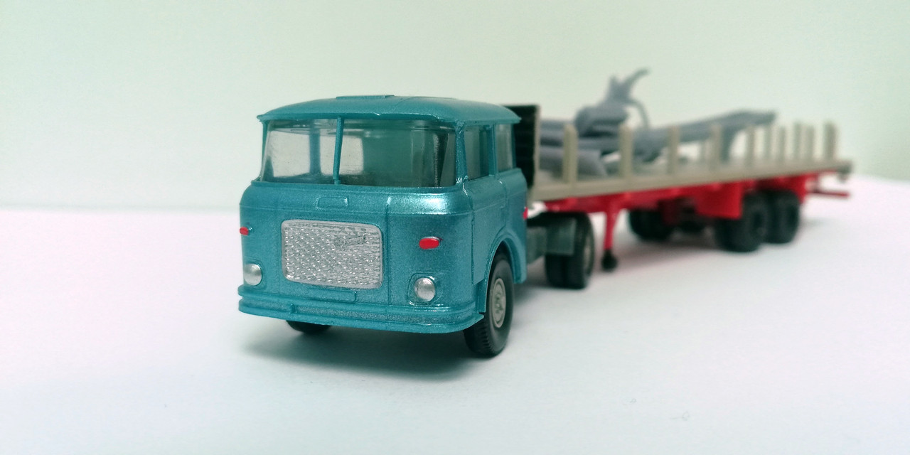 Mach (2864)