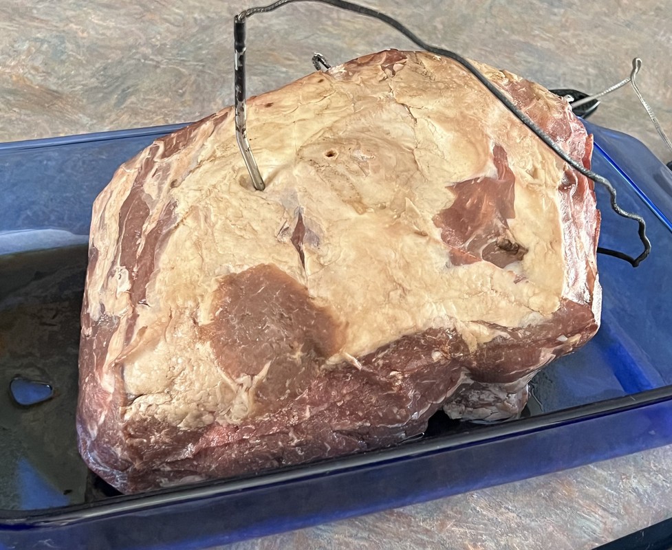 923C8A8A-EB02-4153-9262-F93BFE56D943