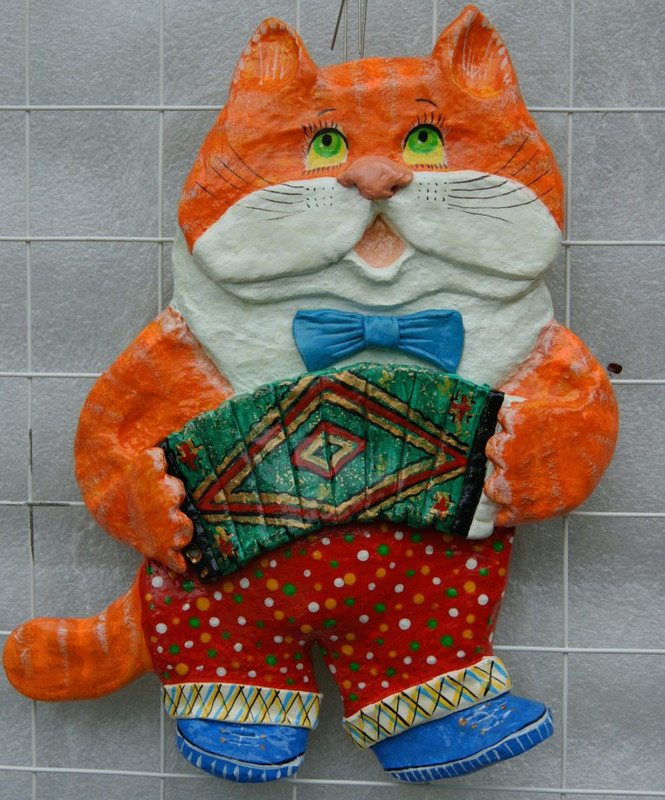 05-кот артист-баянист