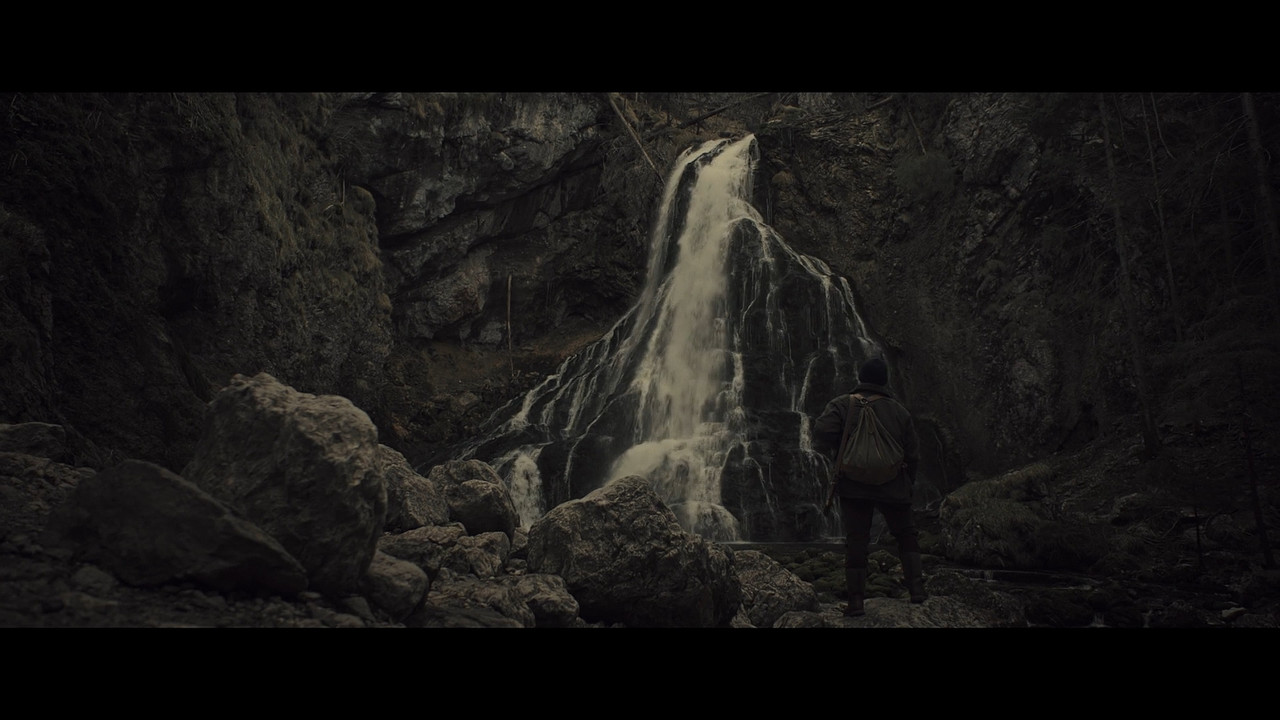 Der.Pass.S02E01.mkv_snapshot_21.21.229