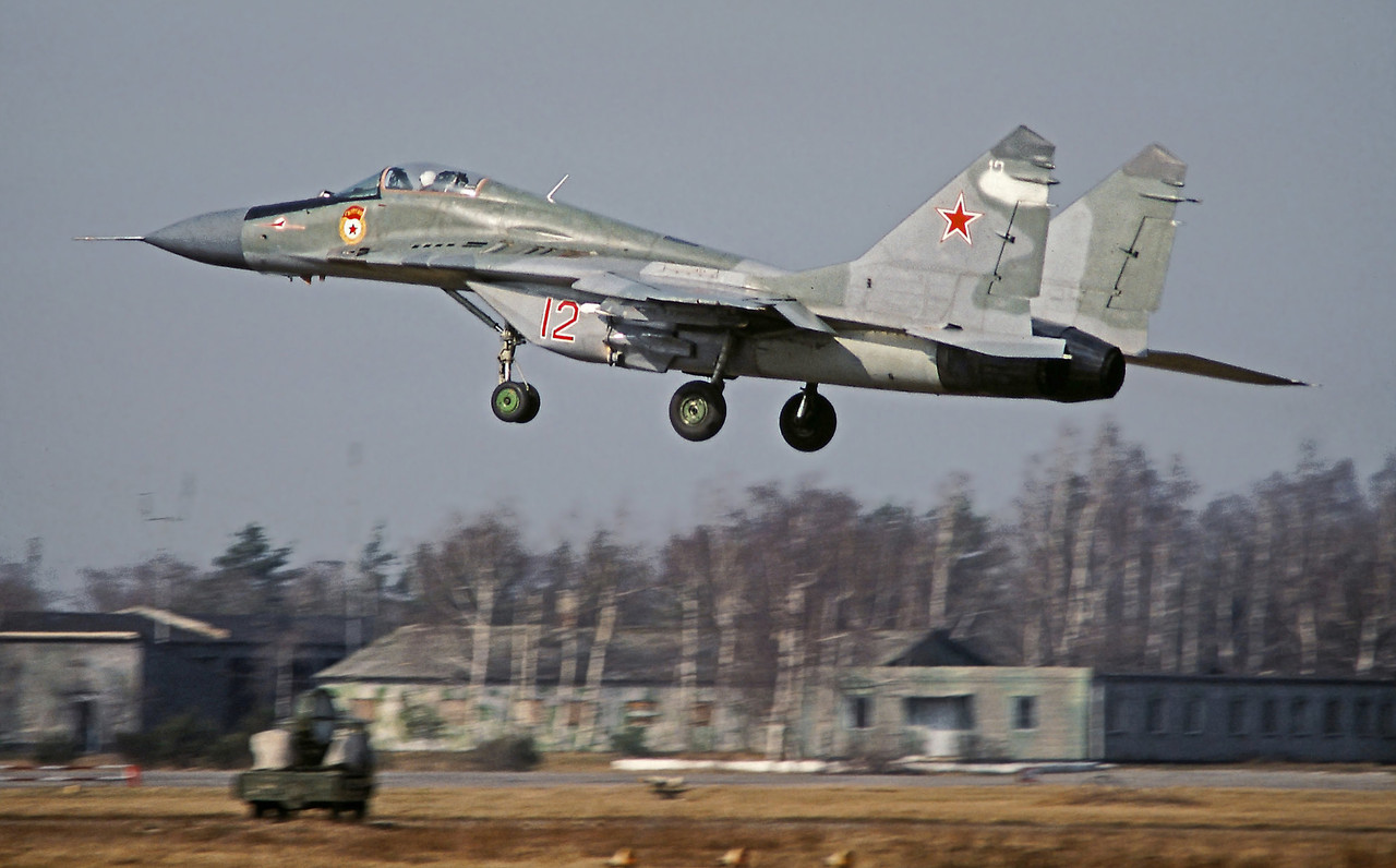MiG-29S, 12 rot