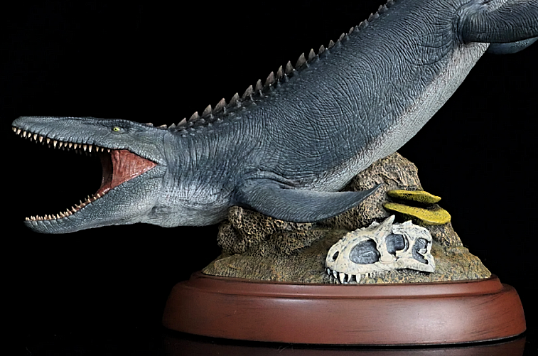 NANMU-MOSASAURUS-6-A-FOTOR.png
