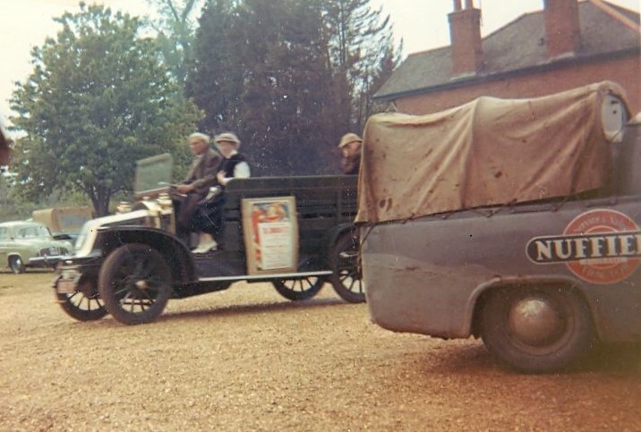 Lenwoods Renault and Jacks truck (3)