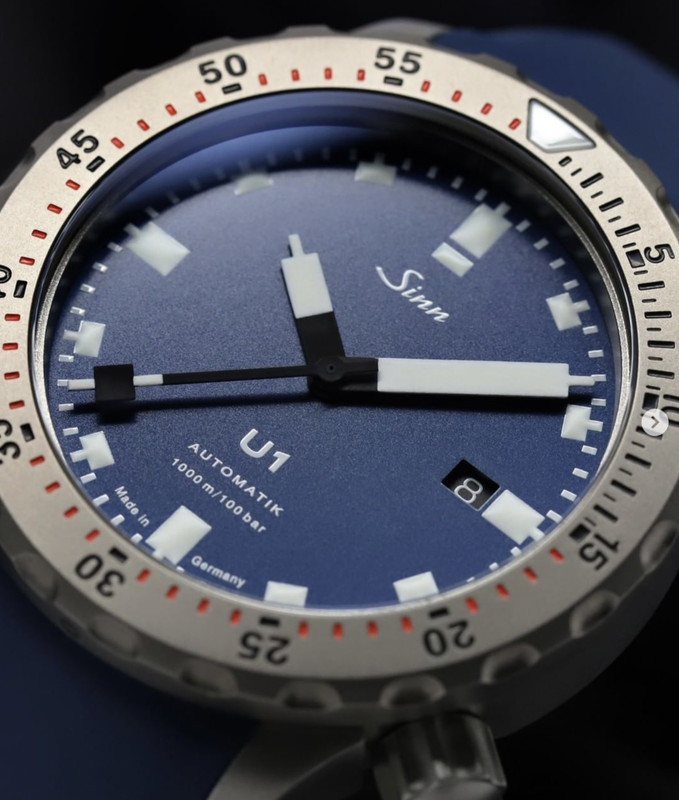 560B82F6-39F1-4B96-8290-3934AD5CFC6C