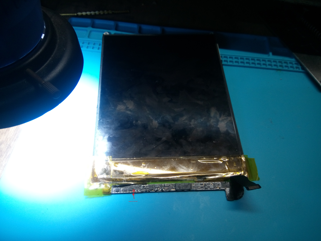 IPAD MINI 2 DISPLAY LINES