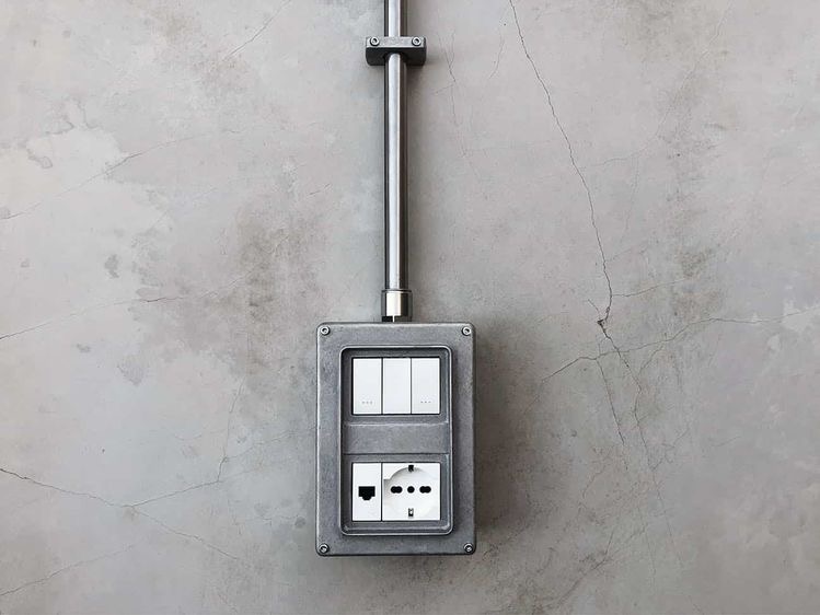 DA784939-D5F9-4471-83AE-20549E606085