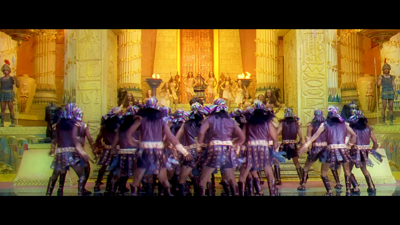 Nayanthara Hot Song 02 From Kuselan 2008 4k.mp4_snapshot_03.05_[2020.12.02_22.28.58]