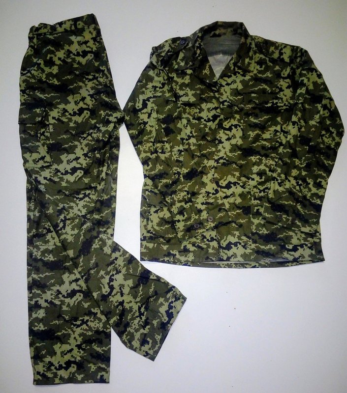 12351-1-large