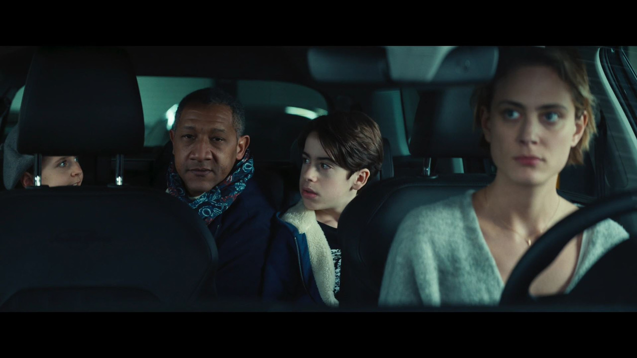 Blast (2021)_00_38_23_00_153