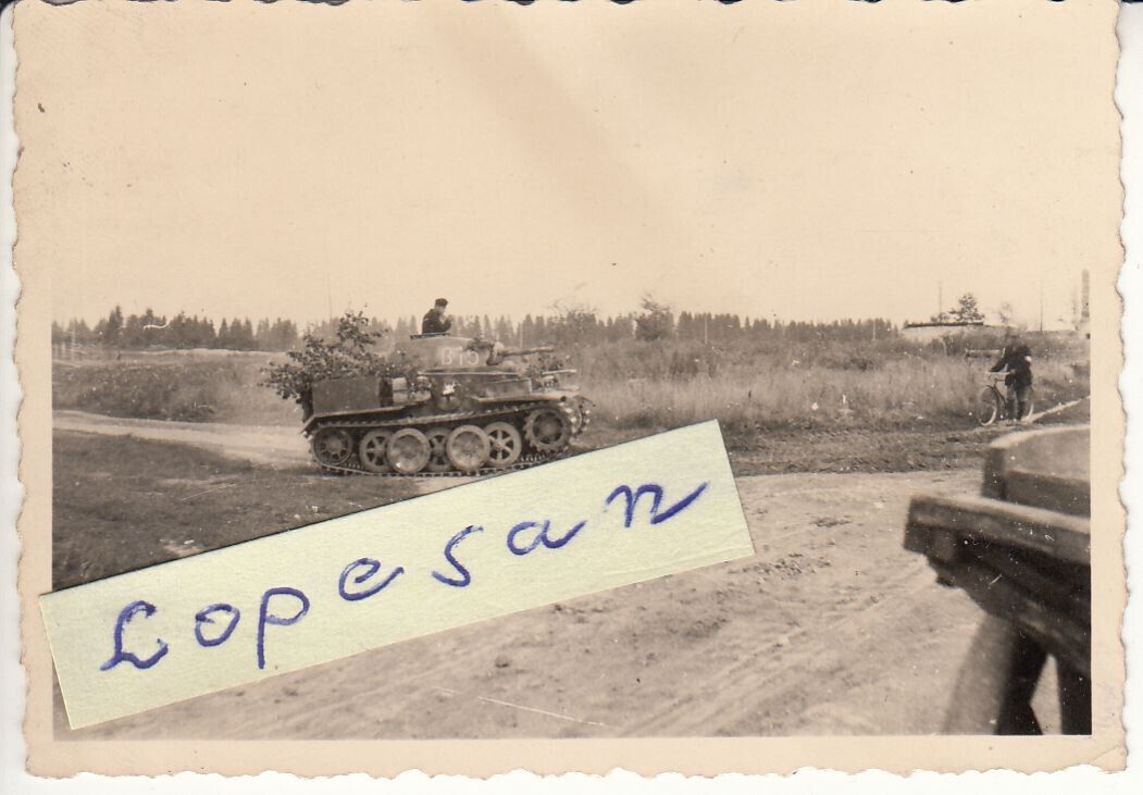 Späh-Panzer Luchs VK1303 recon tank Aufkl.Pz tarn MAN Ostfront Kennung B15