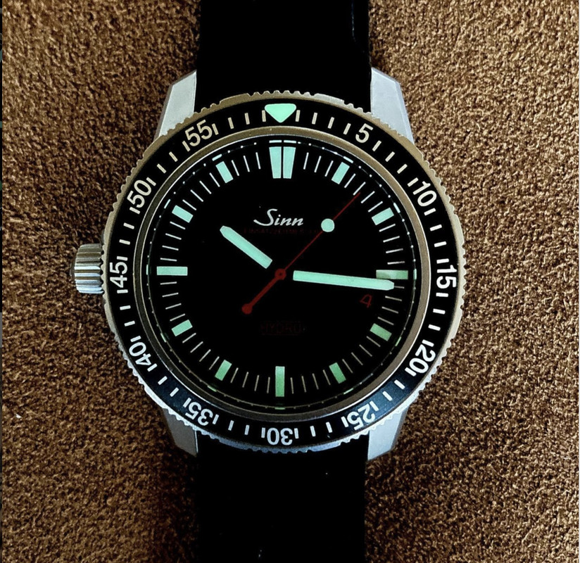 17E648C3-46D4-4D2E-8B60-DB52FDC929A0