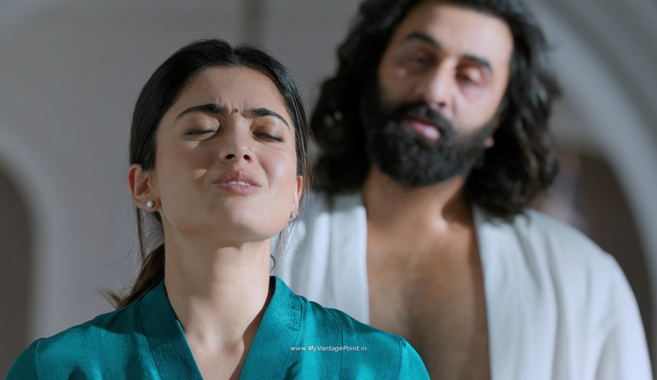 59Rashmika Mandanna Hot in Animal Movie with Ranbir Kapoor