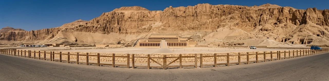 Rekonstruksi Kuil Anubis di Cynopolis