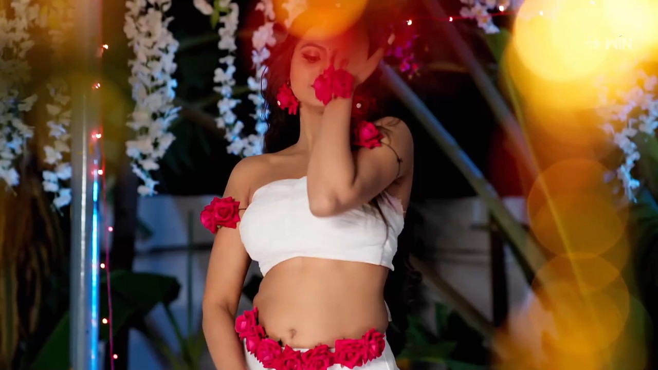 Sexy Telugu serial actress close navel and boobs show in sexy costume from a serial mp4 snapshot 05