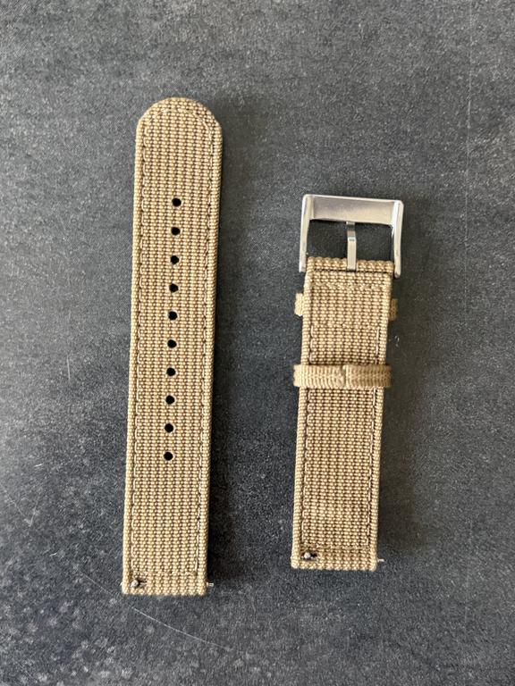 [VENDU] Bracelet WatchGecko - nylon khaki 20mm IMG-9287