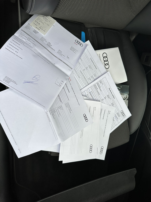 E01BAA95-EA19-4B3B-BBEA-B4F50FF6BA4F