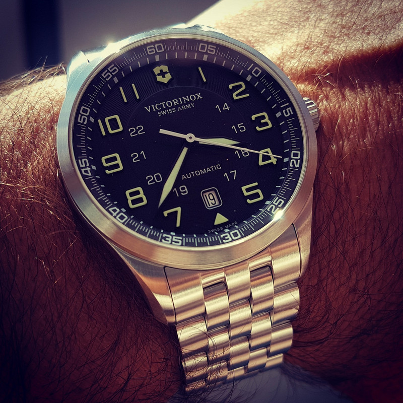 Victorinox Swiss Army AirBoss Mechanical #241508 (1)