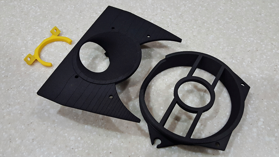 B10 Custom Center Channel Brackets 3D Print-sm