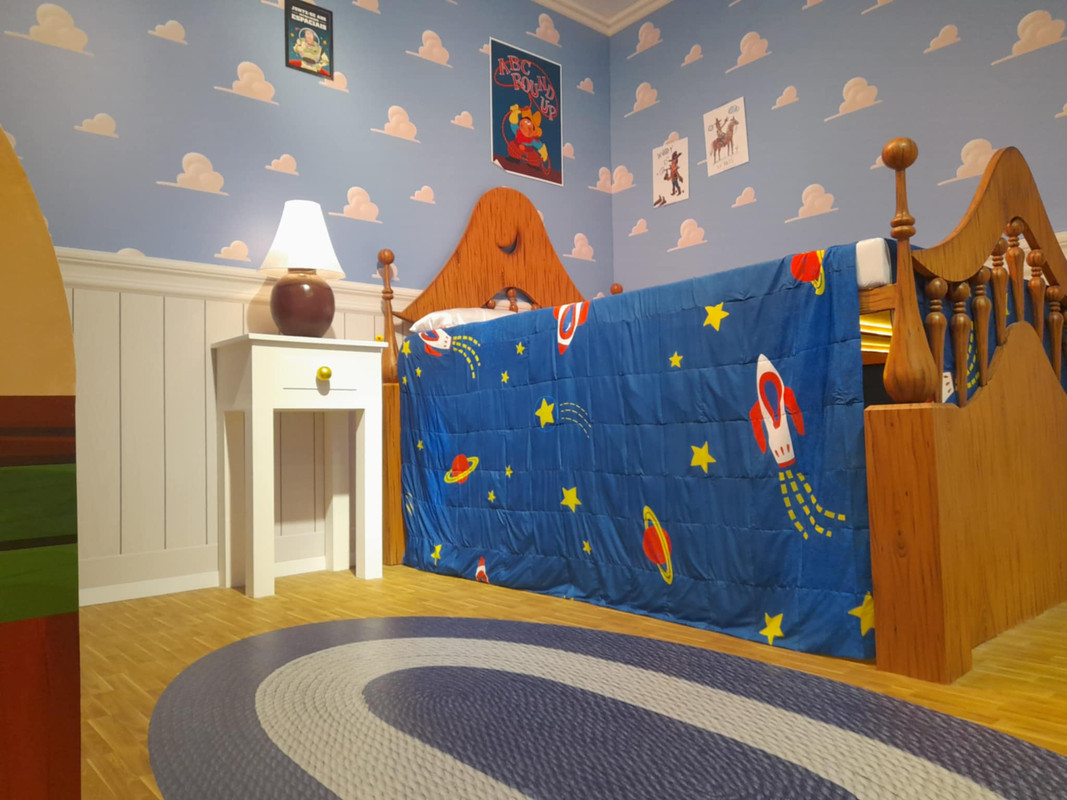 b2184026-07cc-4a19-b8b3-9c8030fb8b45