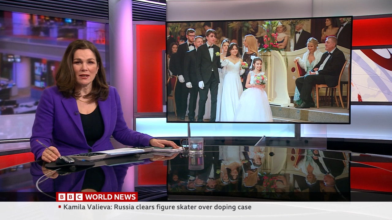 01.14 - 06.00.00 - BBC World News. News. Reporting on the day's inter....ts_snapshot_30.01.827